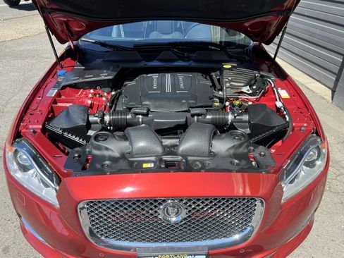 Used 2011 Jaguar XJ XJ Sedan 4D image 10