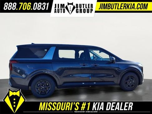 New 2026 Kia Carnival LX image 22