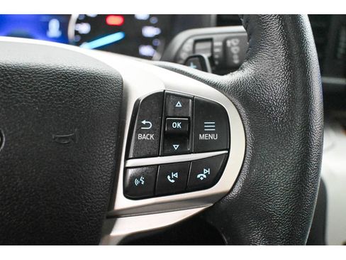 Used 2020 Ford Explorer XLT w/ Equipment Group 202A AWD/4WD image 45