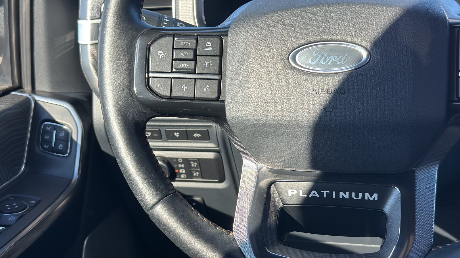 Used 2022 Ford F150 Platinum w/ Equipment Group 701A High AWD/4WD image 16