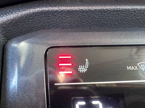 Used 2024 Volkswagen Tiguan Wolfsburg Edition FWD image 24