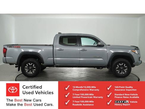 Certified 2018 Toyota Tacoma TRD Off-Road w/ Technology Package AWD/4WD image 2