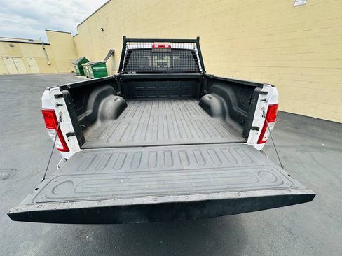 Used 2020 RAM 2500 Tradesman AWD/4WD image 17
