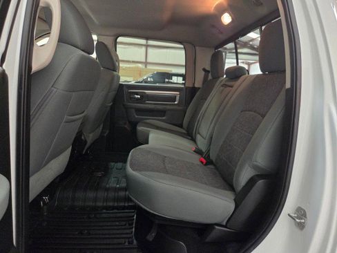 Used 2016 RAM 3500 Big Horn image 10