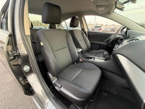 Used 2012 MAZDA MAZDA3 i Touring image 8