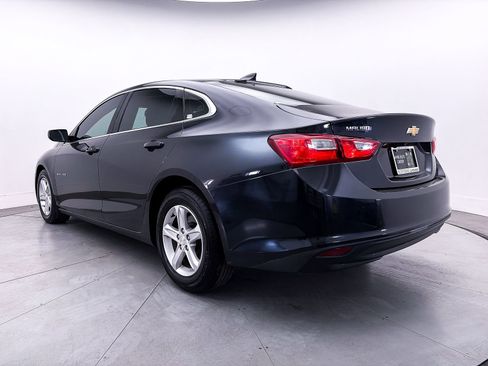 Used 2022 Chevrolet Malibu LS FWD image 11