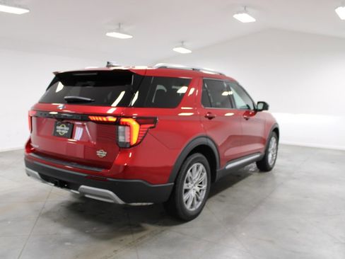 New 2026 Ford Explorer Platinum image 8