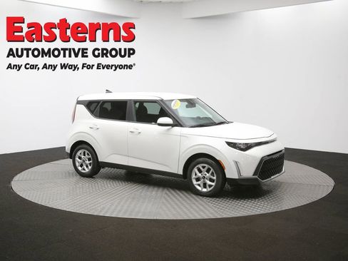 Used 2023 Kia Soul LX w/ Option Group 015 image 46