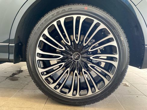 New 2026 Lincoln Aviator Black Label AWD/4WD image 25