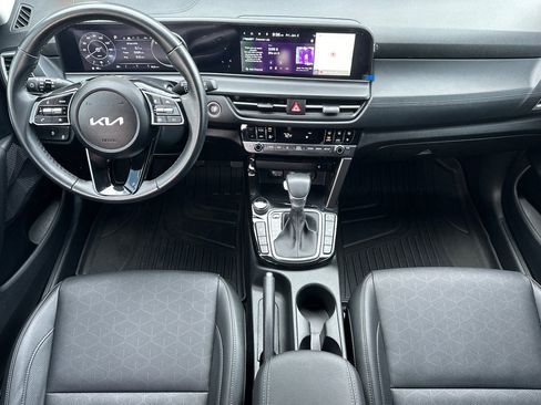 Certified 2024 Kia Seltos EX image 16