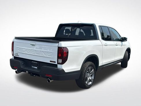 Used 2024 Honda Ridgeline TrailSport image 7