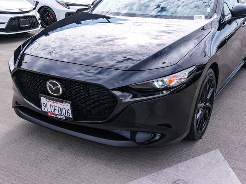 Used 2024 MAZDA MAZDA3 s FWD image 11