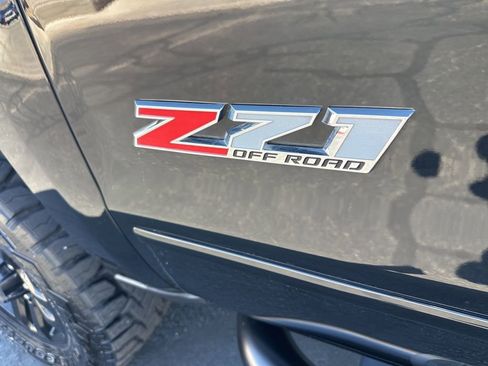 Used 2018 Chevrolet Silverado 2500 LTZ w/ Duramax Plus Package AWD/4WD image 15