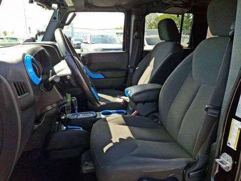 Used 2016 Jeep Wrangler Unlimited Sport w/ Quick Order Package 24S AWD/4WD image 18