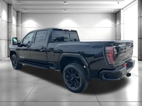 Used 2024 GMC Sierra 3500 AT4 w/ AT4 Premium Plus Package AWD/4WD image 6