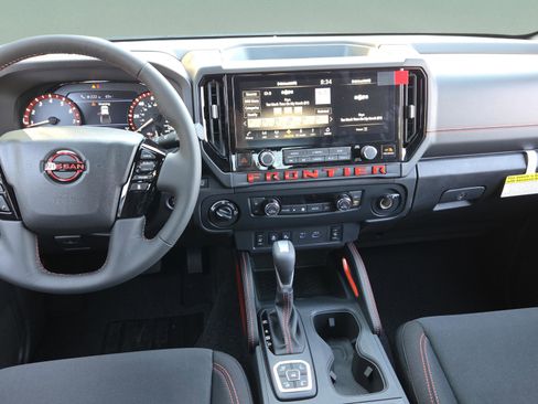 New 2026 Nissan Frontier PRO-4X w/ Pro-4x Convenience Package AWD/4WD image 12