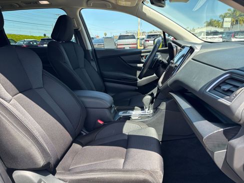 Used 2025 Subaru Ascent Premium AWD/4WD image 38
