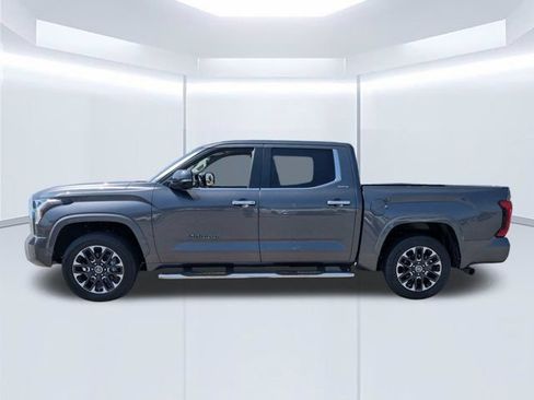 Used 2024 Toyota Tundra Limited AWD/4WD image 7