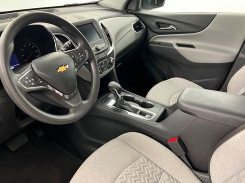 Used 2024 Chevrolet Equinox LS FWD image 16