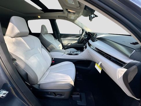 Used 2026 INFINITI QX60 Luxe w/ Cargo Package image 31