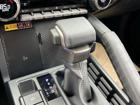 New 2026 Toyota 4Runner Limited image 17