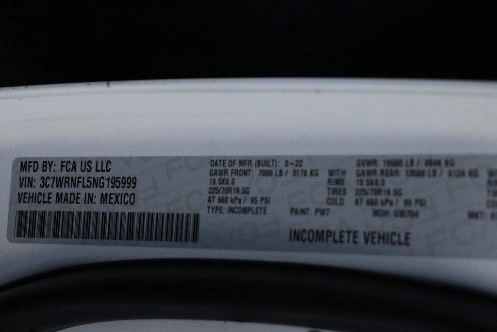 Used 2022 RAM 5500 Tradesman w/ Chrome Appearance Group AWD/4WD image 46