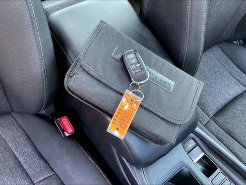 Used 2024 Honda Accord EX image 35