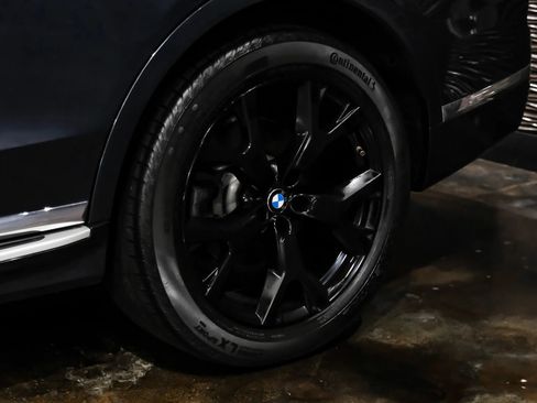 Used 2020 BMW X7 xDrive40i w/ Premium Package AWD/4WD image 64