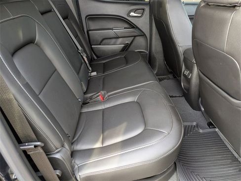 Used 2022 Chevrolet Colorado ZR2 image 14