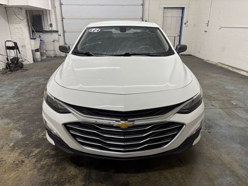 Used 2022 Chevrolet Malibu LS w/ LPO, Convenience Package 2 FWD image 8