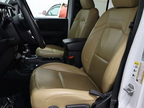 Used 2018 Jeep Wrangler Unlimited Rubicon image 11