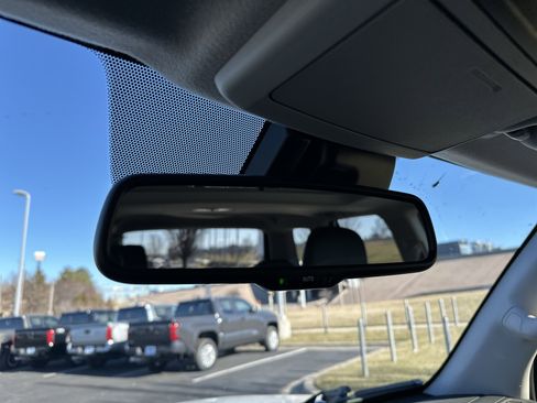 Used 2024 Toyota 4Runner Limited image 26