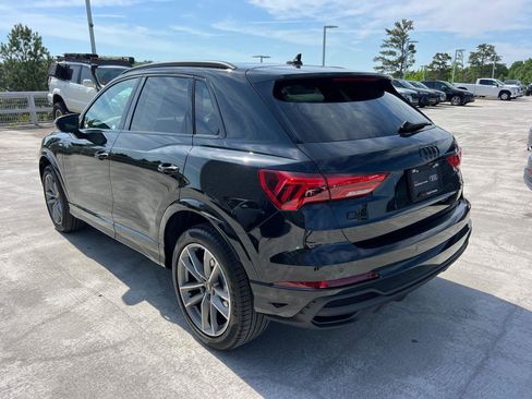 Used 2025 Audi Q3 2.0T Premium w/ Black Optic Sport Package AWD/4WD image 7