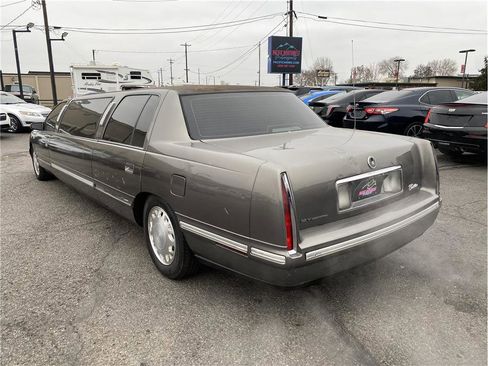 Used 1998 Cadillac De Ville Limousine image 7