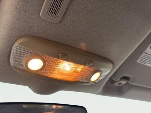 Used 2011 Ford Fiesta SE w/ 203A Rapid Spec Order Code image 19