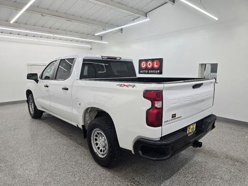 Used 2021 Chevrolet Silverado 1500 W/T w/ WT Value Package AWD/4WD image 5