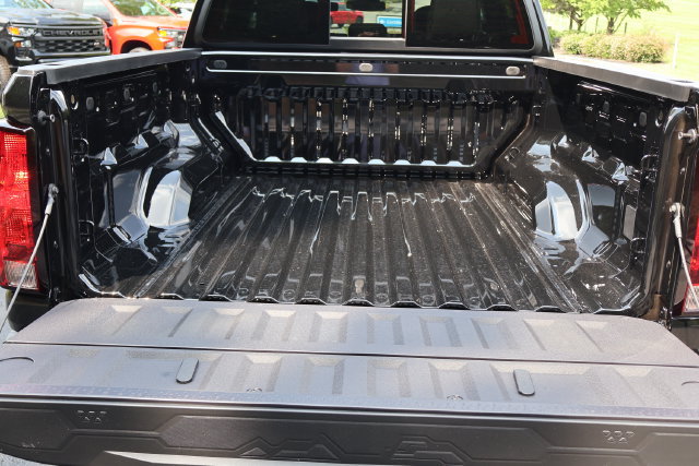 New 2026 Chevrolet Colorado Trail Boss AWD/4WD image 21