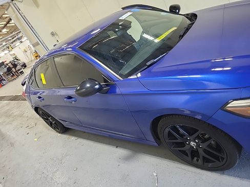 Used 2024 Honda Civic Sport image 2