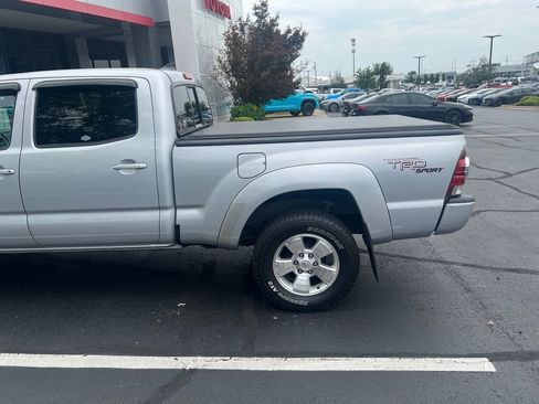 Used 2012 Toyota Tacoma 4x4 Double Cab w/ TRD Sport Pkg image 8