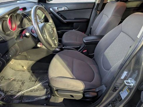 Used 2012 Kia Forte SX image 15