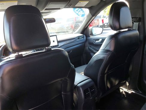 Certified 2023 Ford Escape ST-Line w/ Tech Pack #1 image 29
