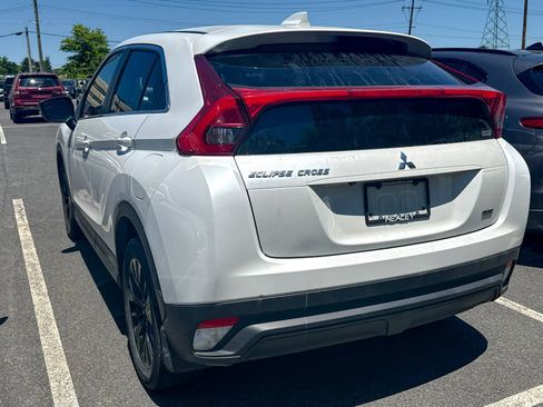 Used 2020 Mitsubishi Eclipse Cross LE AWD/4WD image 4