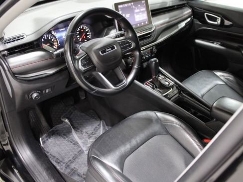 Used 2022 Jeep Compass Trailhawk w/ Trailhawk Convenience Group image 43