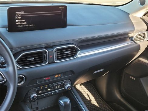 Used 2023 MAZDA CX-5 Carbon Edition image 29