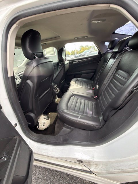 Used 2014 Ford Fusion SE w/ Equipment Group 202A FWD image 20