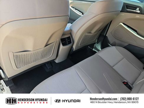 Used 2018 Hyundai Tucson Value w/ Cargo Package FWD image 18
