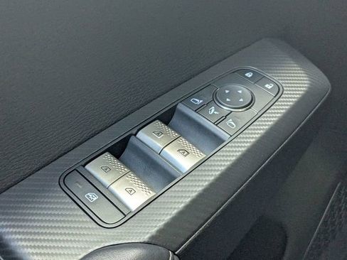 New 2025 Mitsubishi Outlander SE image 20