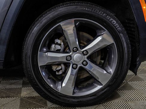 Used 2021 Jeep Grand Cherokee L Limited image 54