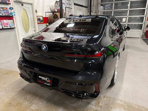 Used 2025 BMW 760i xDrive 760i xDrive image 6