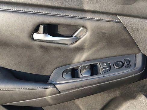 Used 2024 Nissan Sentra SV w/ All-Weather Package image 28